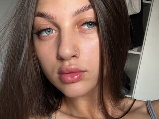 beautiful camgirl FionaHey