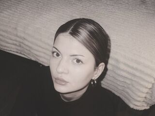 hot girl cam video GenaBaillargeon