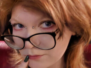 dirty webcam picture InezHiefnar