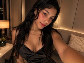 girl webcam IrinaLewis