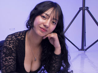 camslut fingering wet pussy IsabellaBot