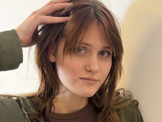 naughty cam girl IsidraKolby