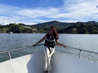 camgirl showing pussy JackLily