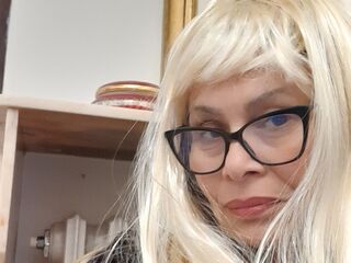 masturbating cam girl JaneFengari