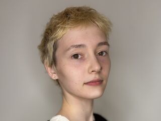 voyeur web cam JenelleBarette