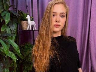 cybersex chat room JuliMiu