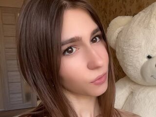 naughty camwhore KarieChuong