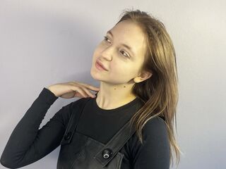 cam girl masturbating with sextoy KatrinaWagner