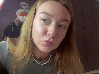 fingering camgirl picture KayeEliasen