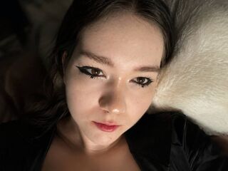 fingering cam girl video KendalChalet