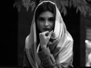 camgirl fingering wet pussy KylaSieradski