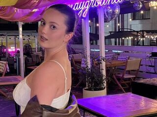 masturbating girl KyleeBig