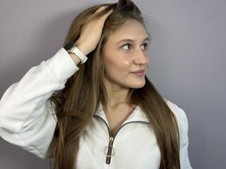 camwhore LatrinaBrounson