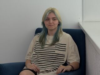 camgirl photo LauriMagnie