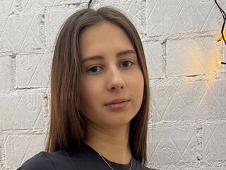 teasercam LaurynTinkle