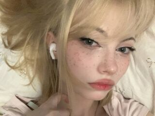 closeup pussy LeonardaZeeman