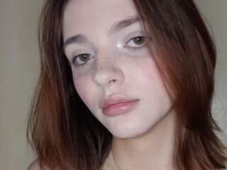 closeup web cam LetoriaNotley