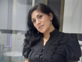 masturbating webcamgirl LiaClarson