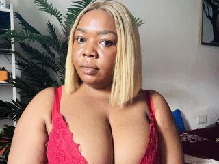 naughty cam girl picture LilianLeo