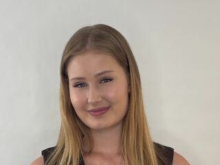 hot cam show LillieTumminia