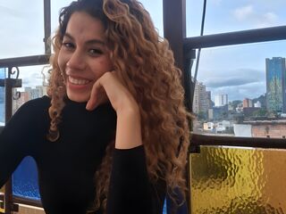 live webcam performer LilyNoir