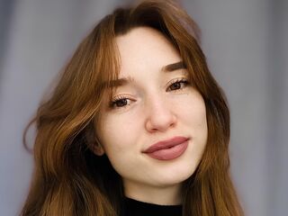 naked cam girl gallery LouieAldaco