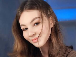 free webcam chatroom LuanneGfroerer