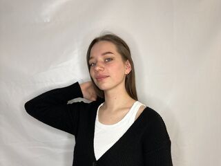 jasmin live cam sex LynetteDudley