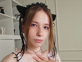 camwhore masturbating LynetteHeart