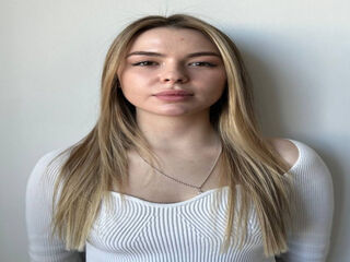 beautiful girl webcam MarcyWells