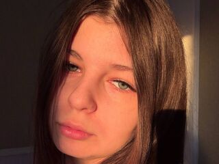livesex cam show MargarettJohns