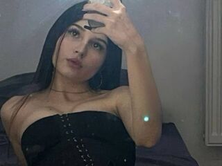 sex webcam chatroom MariCrueze