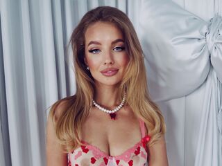 fingering girl webcam  MayaGal