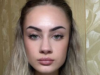 nude webcam girl pic MellieSchultze