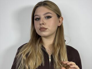 chat room cam MercedesVaught