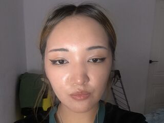 nude webcam girl picture MiaChinessa