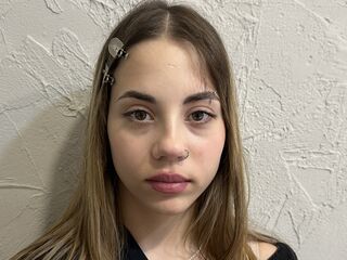 cyber sex chat room MiaChoo