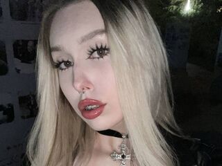 camgirl playing with sex toy MildredDace