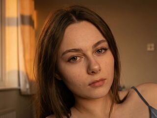 sex webcam MireyaElowen