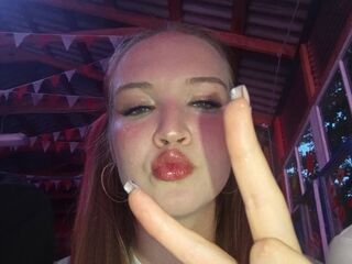 hot livecam NelleCauthorne
