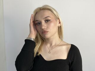 webcam hooker PaulinePedrotti