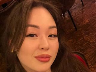 camgirl masturbating with vibrator RosalindaVivar