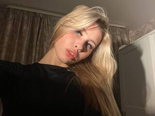sex show RowanBellamy