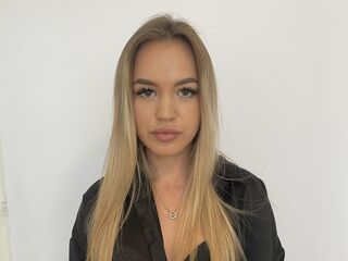 webcam chat room SelenaDepaoli