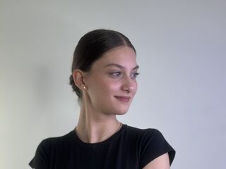 liveshow SharikaWigington