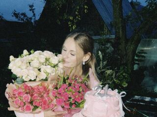 sexcam SharlynHazelton