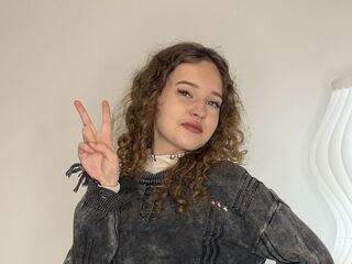 hot naked camgirl SherikaMantony