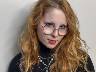 masturbating webcam girl SofiaDyson