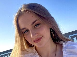 camgirl video chat room SonyMiller