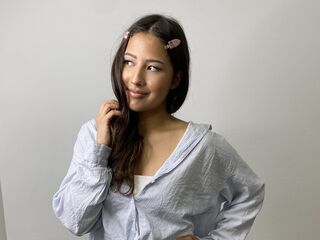striptease cam SuzannHedtke